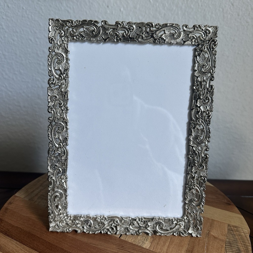 Vintage Floral Paisley Silver Tone Metal Textured Picture Frame Photo 5x7 inch